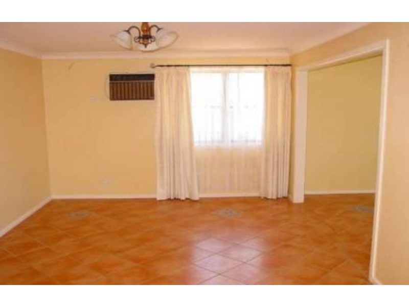 30 Georges Crescent, Georges Hall NSW 2198